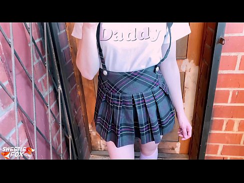 ❤️ Pelajar sekolah Menghisap batangnya dalam-dalam dan meniduri bukannya kelas. ❌ Lucah buatan sendiri pada ms.hellporno-com.ru ﹏